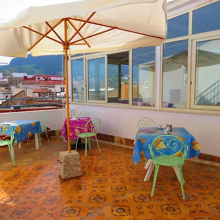 Casa Vittorio Lipari (Isola Lipari)